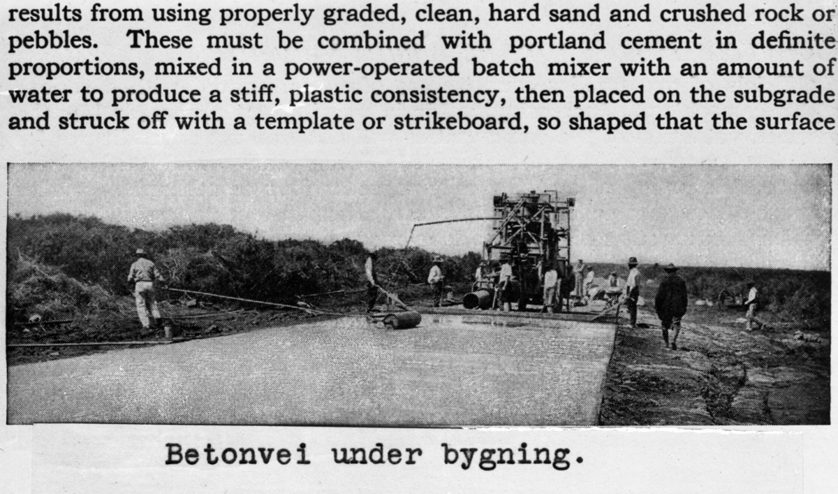 Avfotografering av "75 meter langt Roterovnsrør monteret før Afsendelsen. Leverandør: F.L. Smidth & Co, Kjøbenhavn."