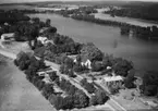 Flygfoto över Barnarps kyrka i Jönköpings kommun.  Nr: 252/1959