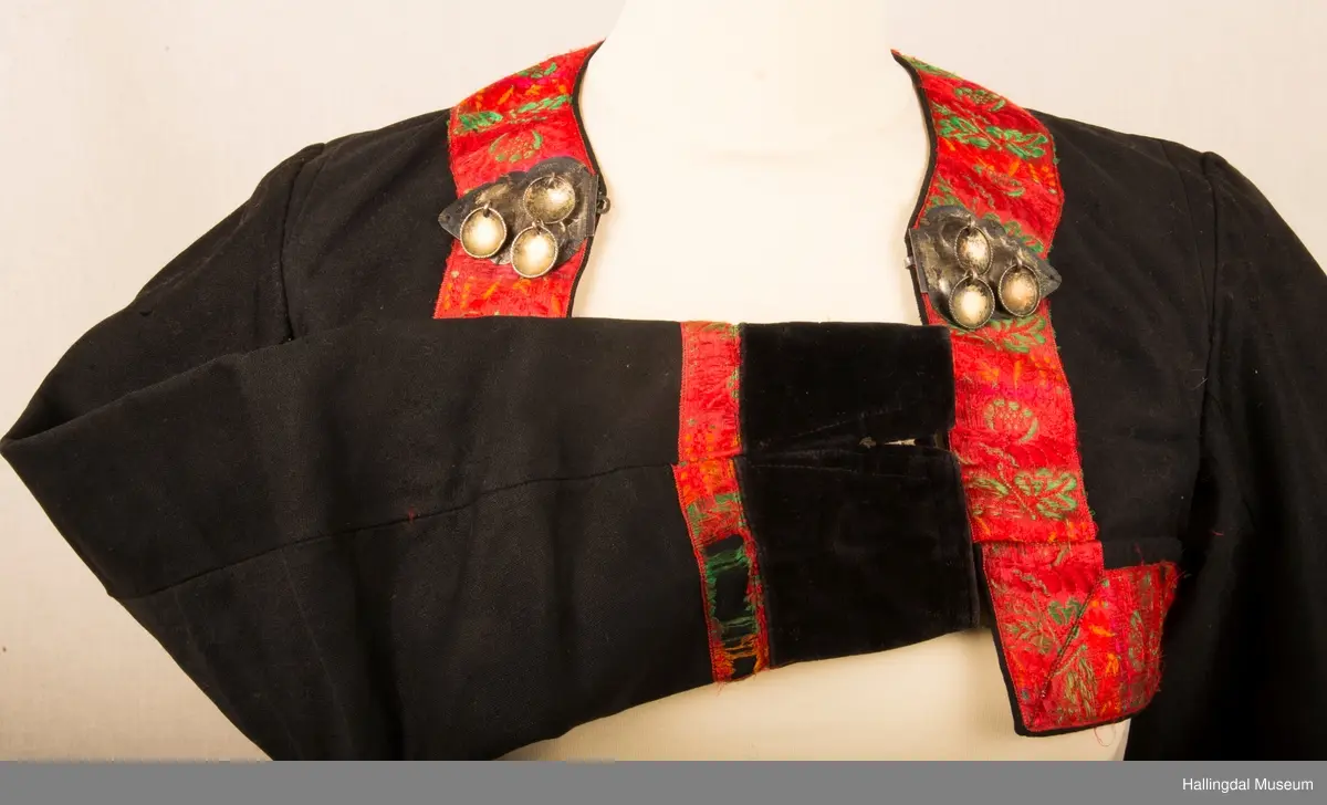 Bunad fra Hemsedal i Hallingdal