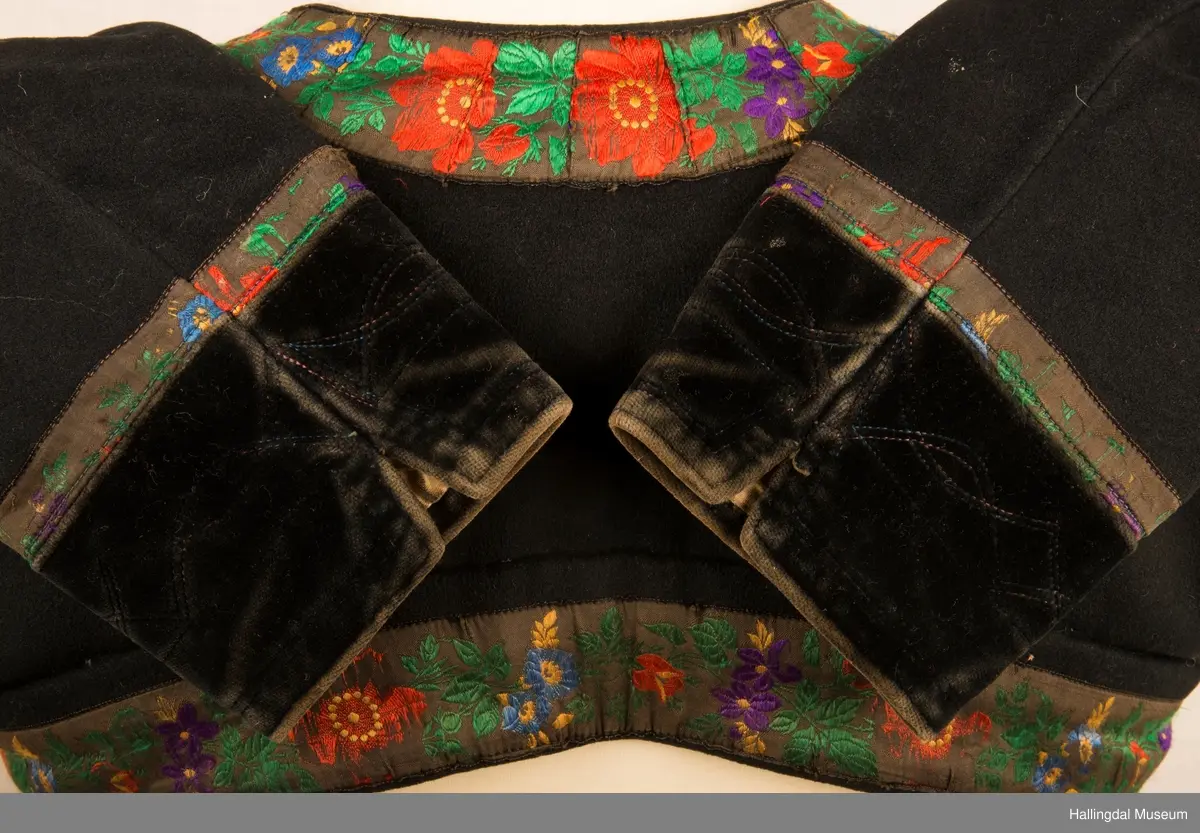 Bunad fra Hemsedal i Hallingdal