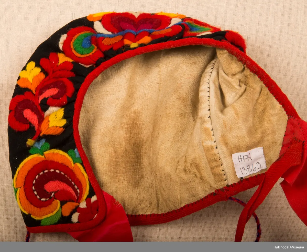Bunad fra Hemsedal i Hallingdal