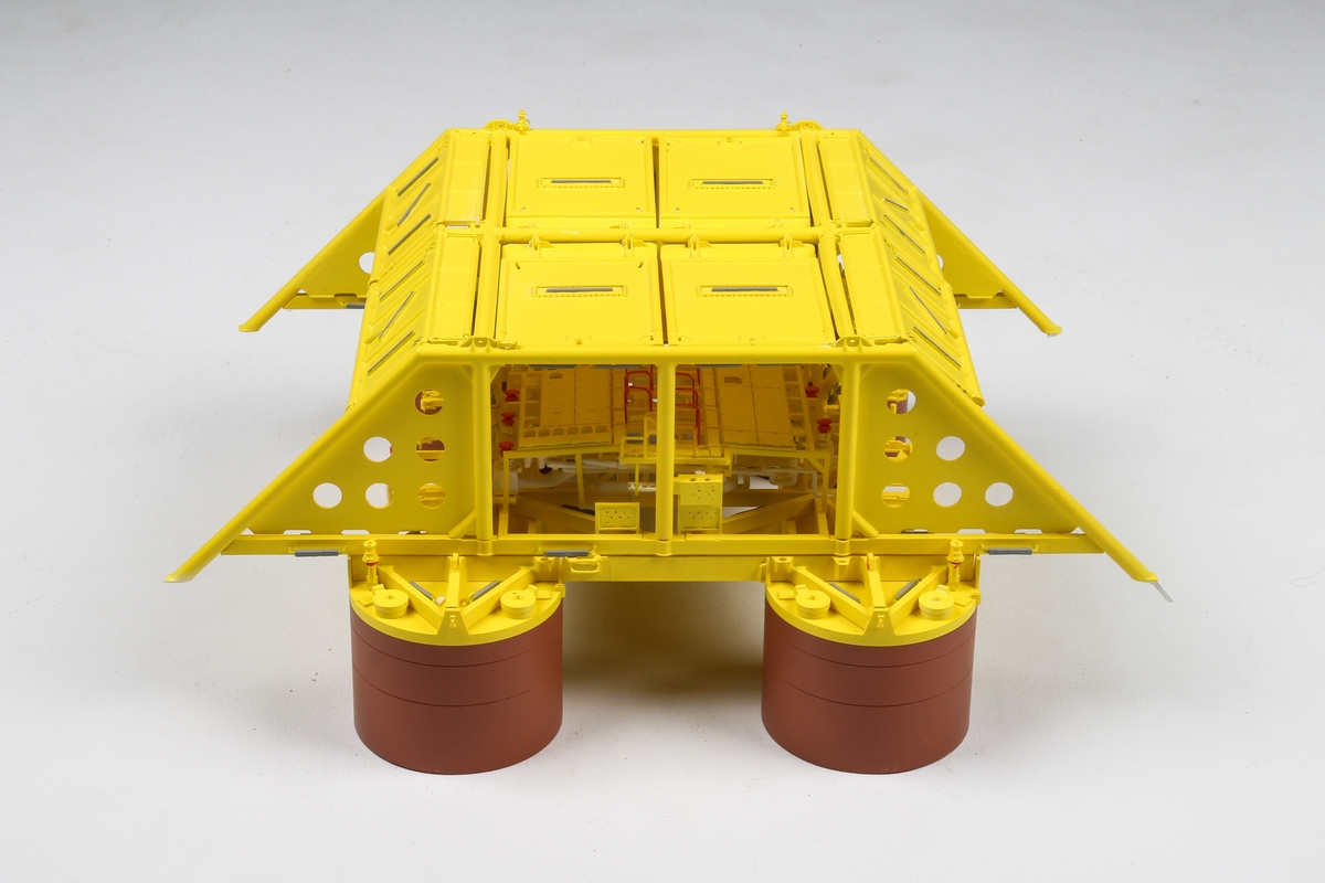 Detaljert modell. Den er produsert ved CNC maskinering. Produsert i 2013.
