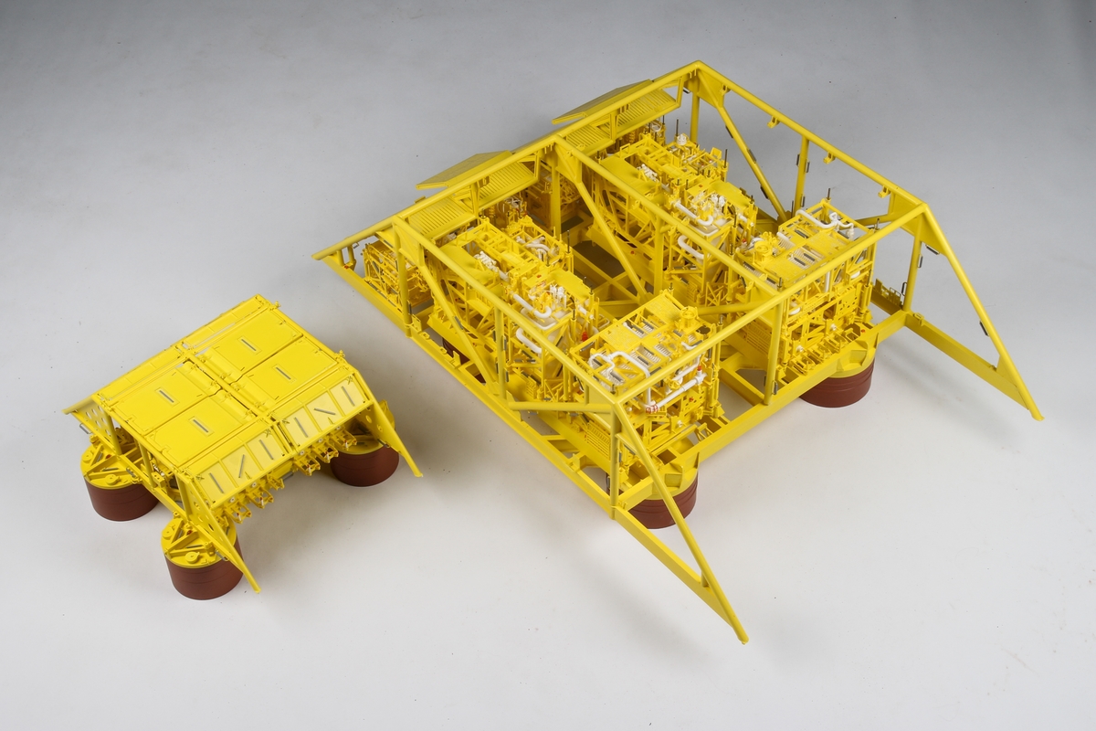 Modell av gasskompresjonsmodul. Modellen er bygget i målestokk 1:100.