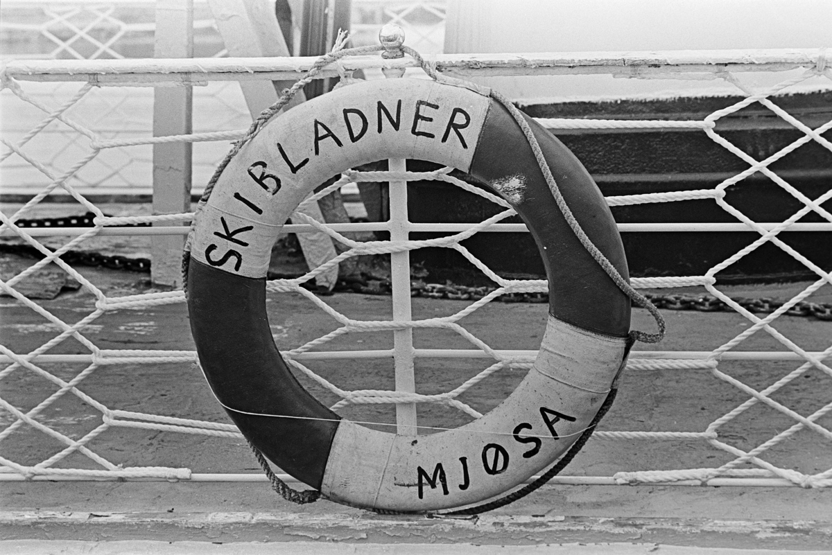 Livbøye, redningsbøye, "Skibladner Mjøsa"