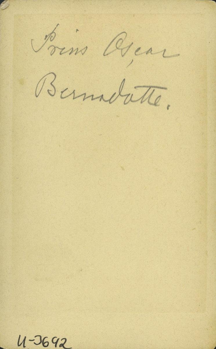 Prins Oscar Bernadotte.