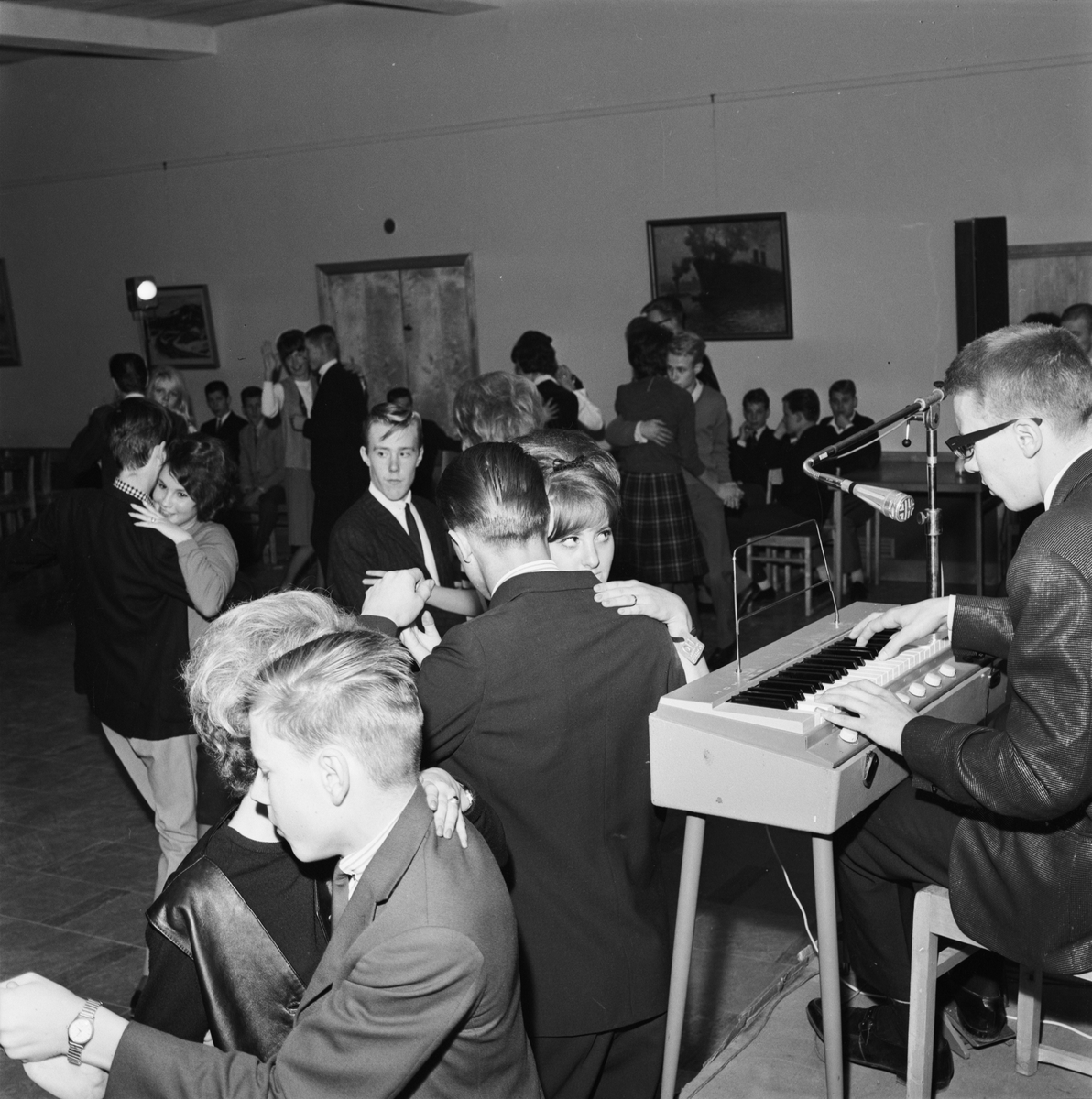 Tedans på Folkets hus, Uppsala 1963