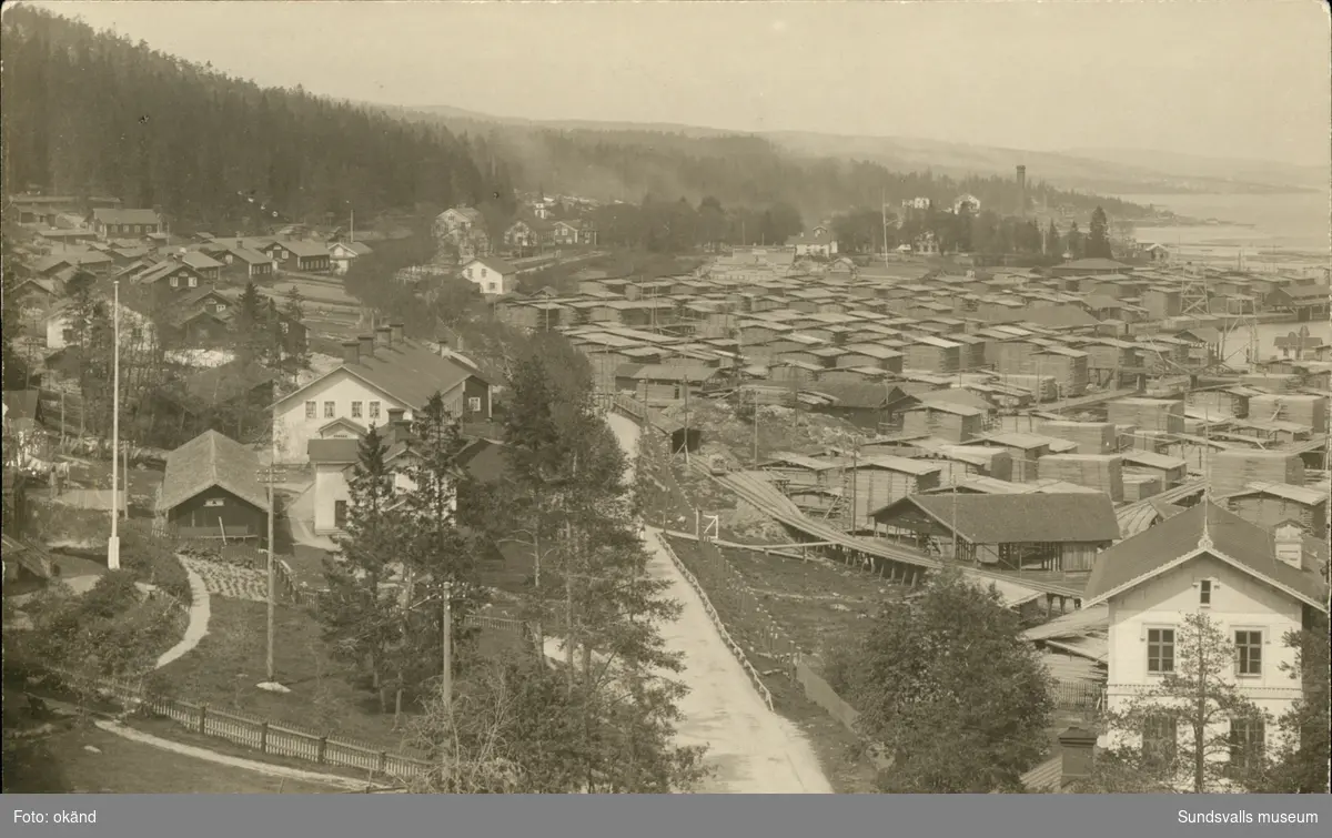 Vykort med motiv över Svartvik utanför Sundsvall.