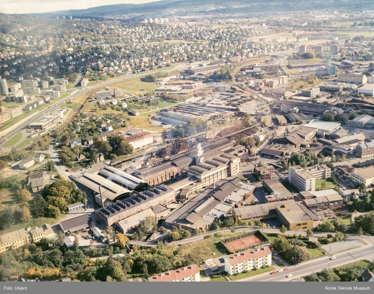 Flyfoto over Spigerverket tatt mot sørøst.