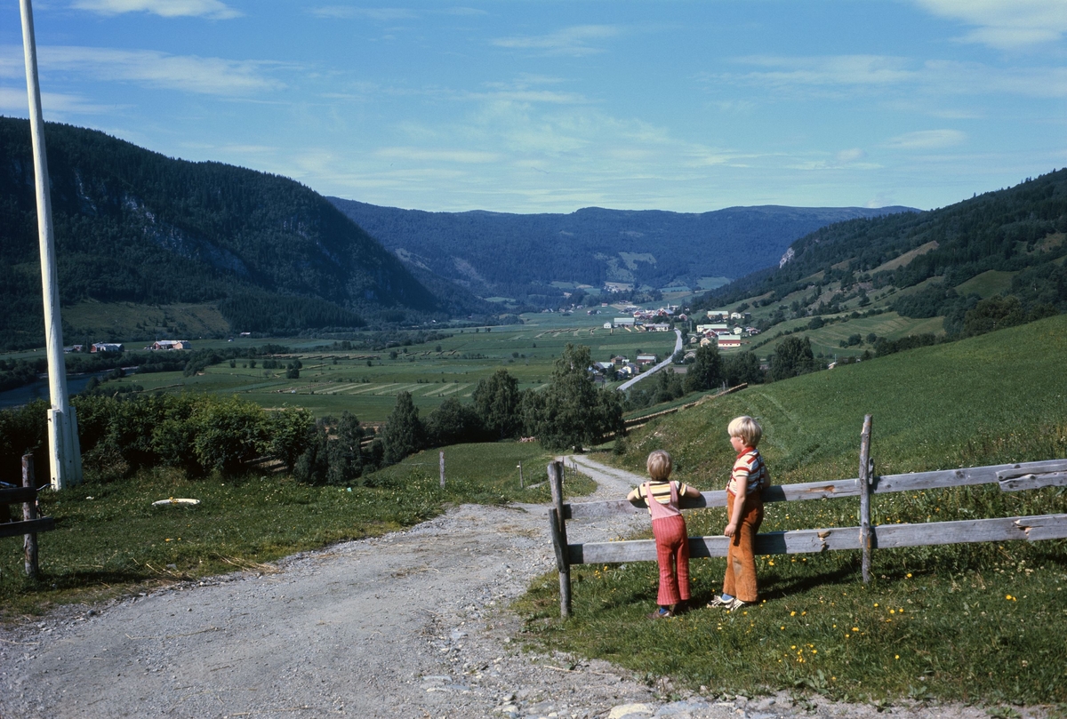 Utsikt fra Hoel, øvre mot Stamnan.