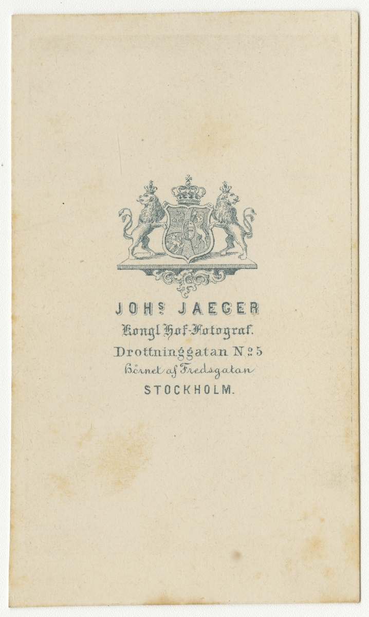Porträtt av Svante Gustaf Hjertstedt, major vid Andra livgrenadjärregementet I 5.

Se även bild AMA.0001920.