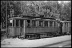 Lidingö Trafik Aktiebolag, spårvagn 4 med släpvagn som trafikerade linjen Stureplan - Kyrkviken 1949. Bolaget blev helägt av Stockholms Kommun 1944.