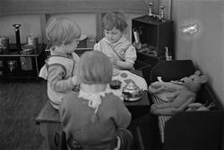 Motiv: H.S.B.s lekstuga på Skeppargat. (gärdet) (Skeppargata