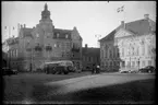 Stadshotellet i Kalmar till vänster i bild och Rådhuset till höger.