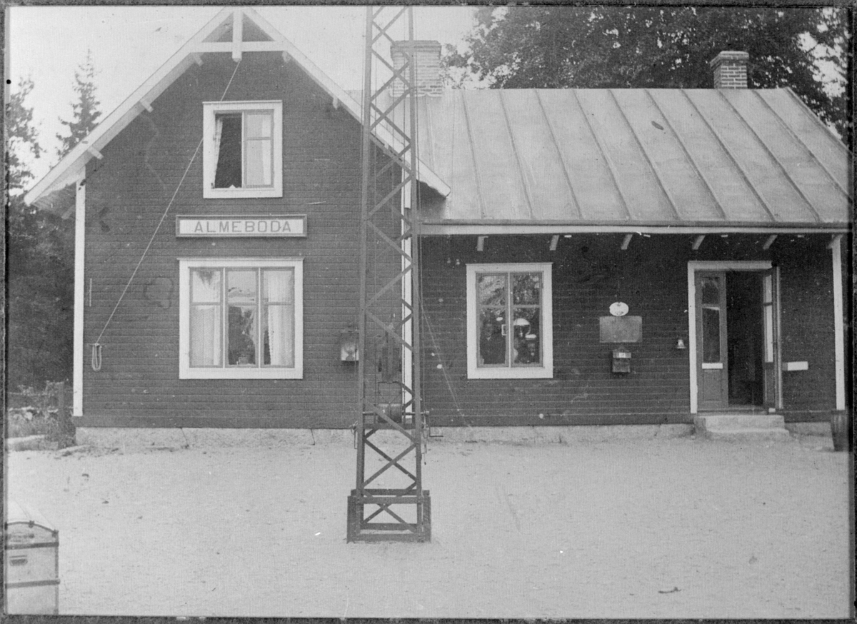 Älmeboda stationshus.