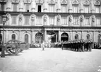 Vaktavlösning, Stockholms slott.