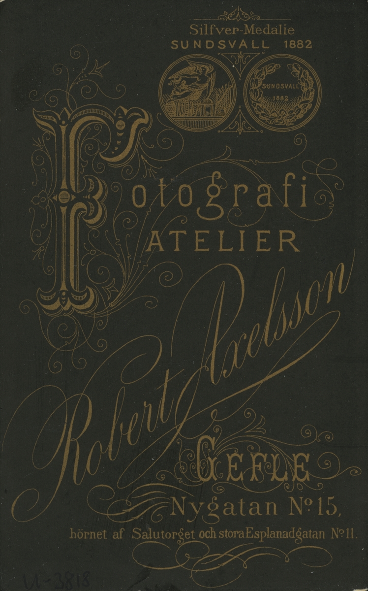 Kontraktsprost Johan Mattias Hallgren född i Åmot den 16 augusti 1815. Han blev Kyrkoherde i Torsåker den 2 oktober 1871 och tillträdde tjänsten 1872. Han blev Kontraktsprost 1878. Han dog i Torsåker den 16 december 1892.