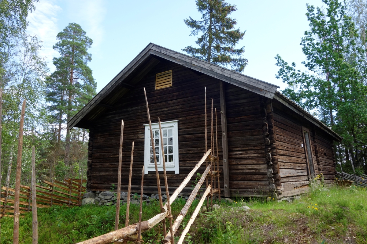 Seterhytte fra Dorrsvangen, fra ca. 1830. Flyttet ca. 1960.