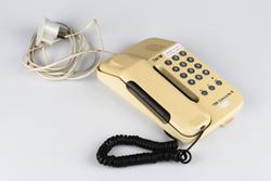 Telefon