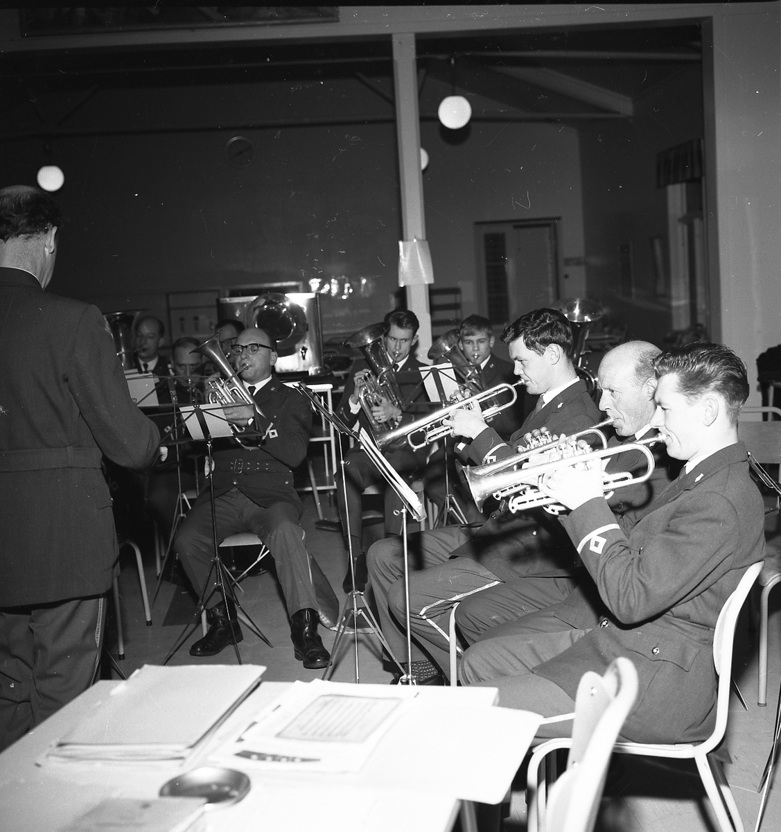Trompetgruppa ved Kongsberg Våpenfabrikks Musikkorps.