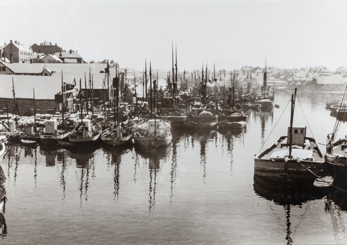 Smedasundet sett mot sydøst, ca. 1920.