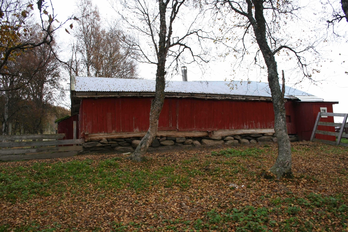 Setervoll. Os. 