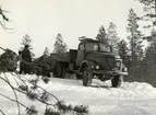 Prov med lastterrängbil 939 vid Arméns motorskola. Vinterprov i Sveg i mars 1962.