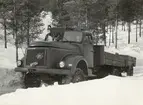 Prov med lastterrängbil 939 vid Arméns motorskola. Vinterprov i Sveg i mars 1962.
