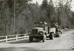 Prov med lastterrängbil 939 vid Arméns motorskola. Slutprov i Strängnäs i april 1962.