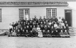 Elevane ved Hognestad skule i 1904