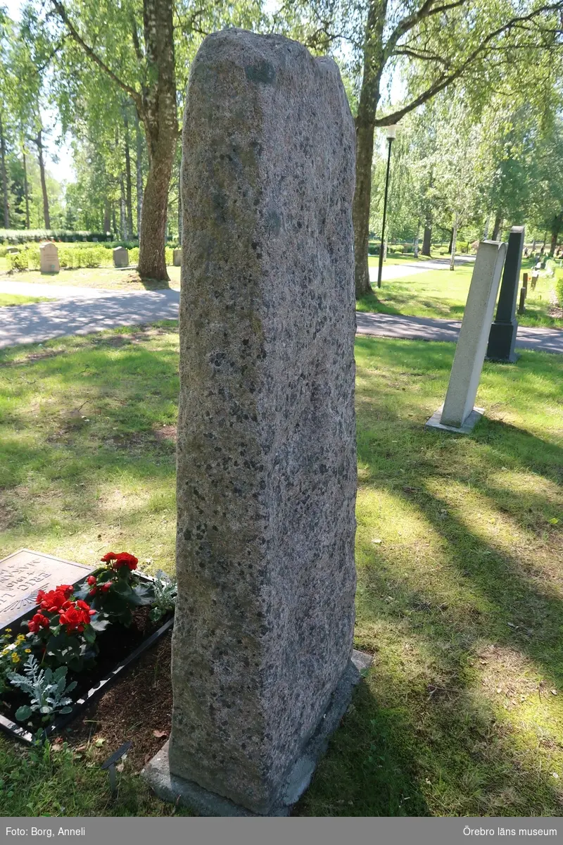 Fotoprotokoll

Acc. Nr. OLM-2019-400_1-45
Örebro läns museums diarienummer: 2016.230.125
Fotograf: Anneli Borg 
Objekt: Ramsbergs nya kyrkogård
Kommun: Lindesbergs kommun
Län: Örebro
År: 2019

Motiv: 
1-45	Ramsbergs nya kyrkogård, gravvårdar
