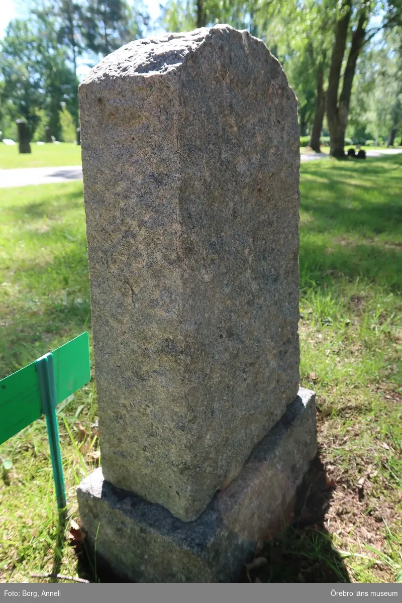 Fotoprotokoll

Acc. Nr. OLM-2019-400_1-45
Örebro läns museums diarienummer: 2016.230.125
Fotograf: Anneli Borg 
Objekt: Ramsbergs nya kyrkogård
Kommun: Lindesbergs kommun
Län: Örebro
År: 2019

Motiv: 
1-45	Ramsbergs nya kyrkogård, gravvårdar
