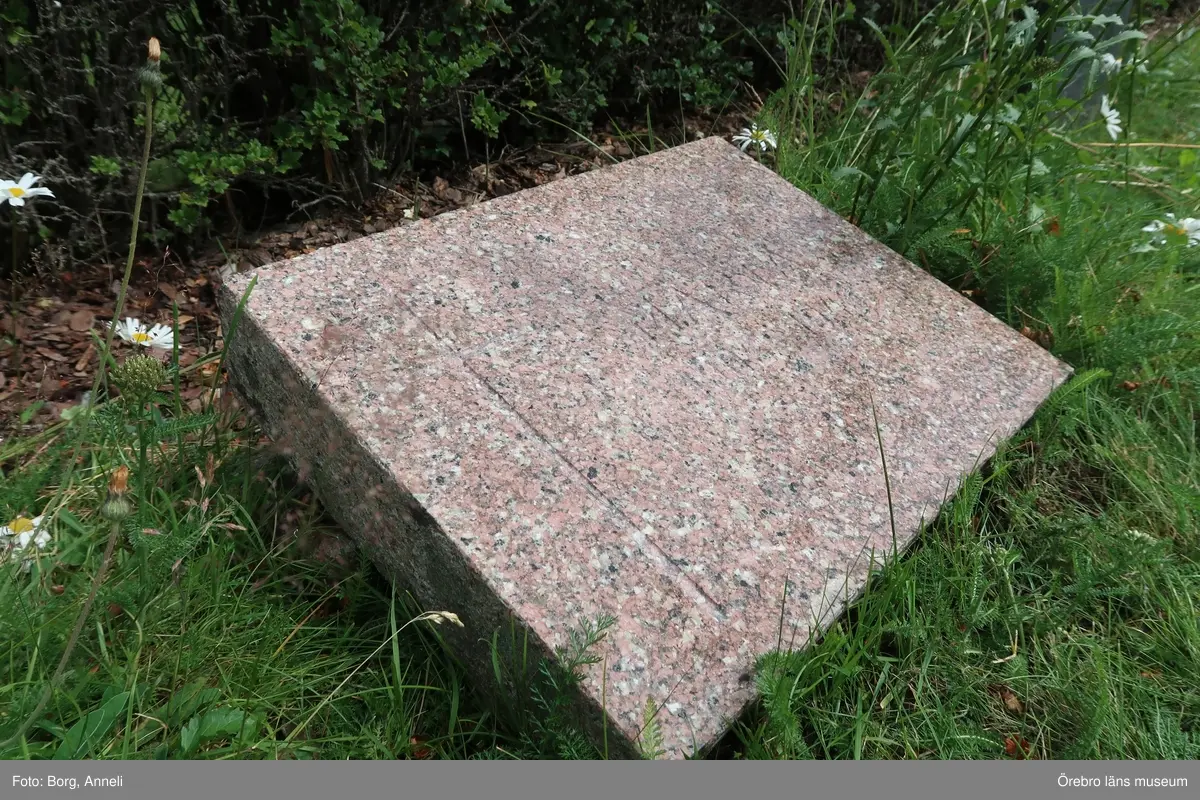 Fotoprotokoll

Acc. Nr. OLM-2019-403_1-45
Örebro läns museums diarienummer: 2016.230.125
Fotograf: Anneli Borg 
Objekt: Ramsbergs nya kyrkogård
Kommun: Lindesbergs kommun
Län: Örebro
År: 2019

Motiv: 
1-45	Ramsbergs nya kyrkogård, gravvårdar