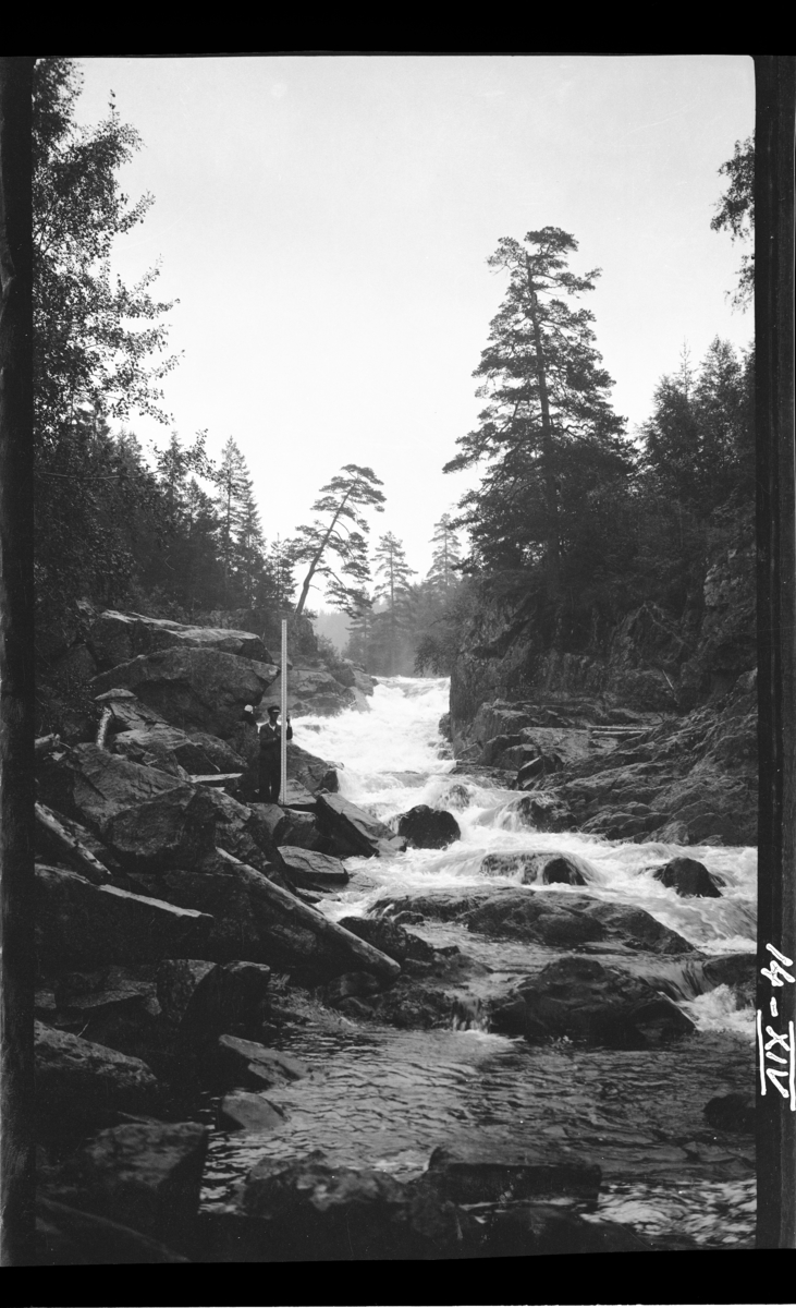 Hauglandselva. Ca. 650 meter ovenfor Klova.