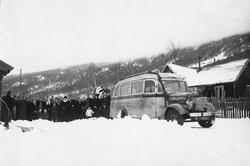 Gravferd etter Syver Skjåk (f. 1923) frå Sagvillaen