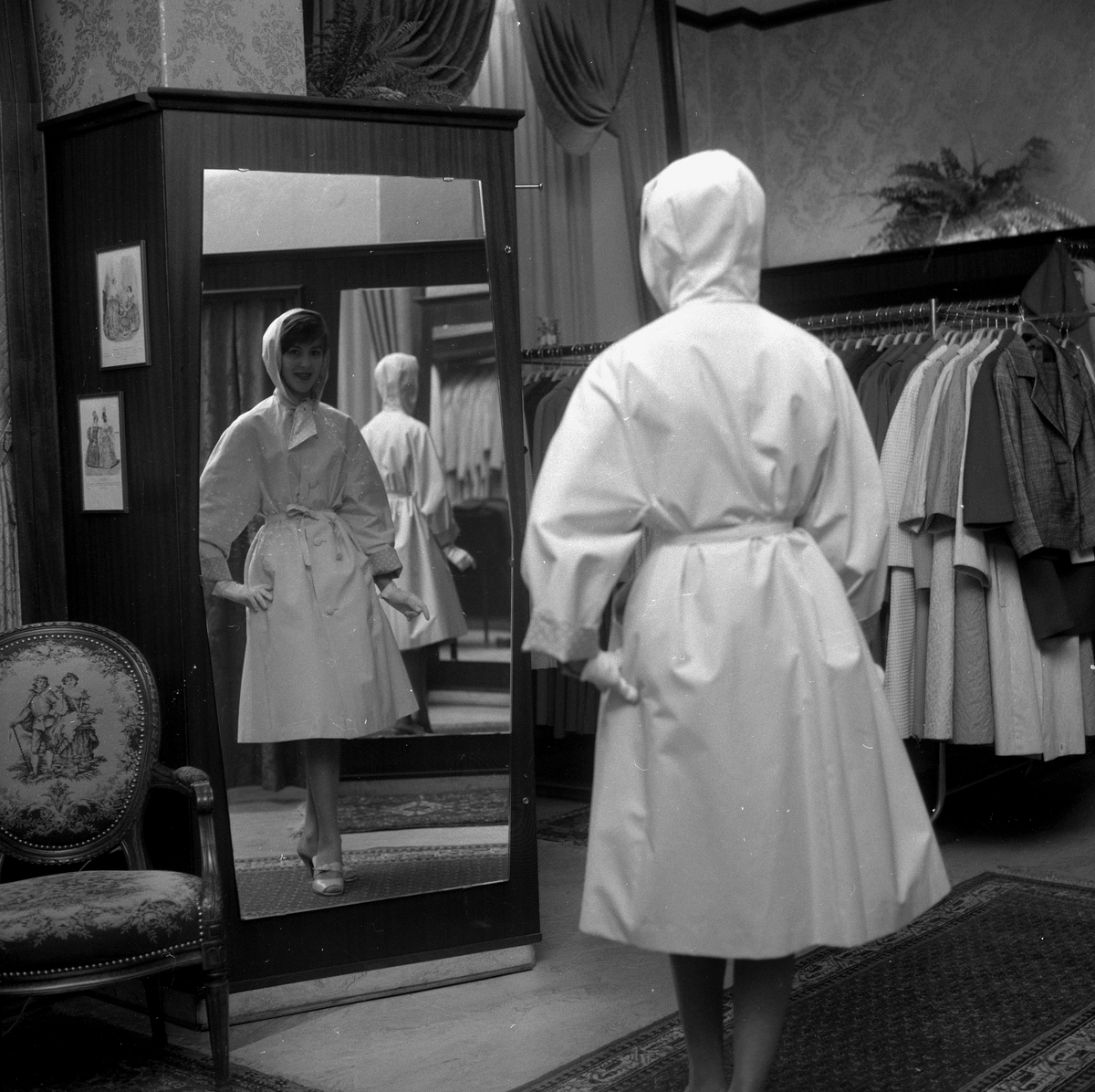 Örebrofredrikornas mannekänguppvisning. 
8 april 1959.