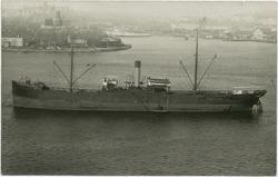 Ägare:/1905-13/: Rederi AB Helios. /1913-16/: Rederi AB Pola