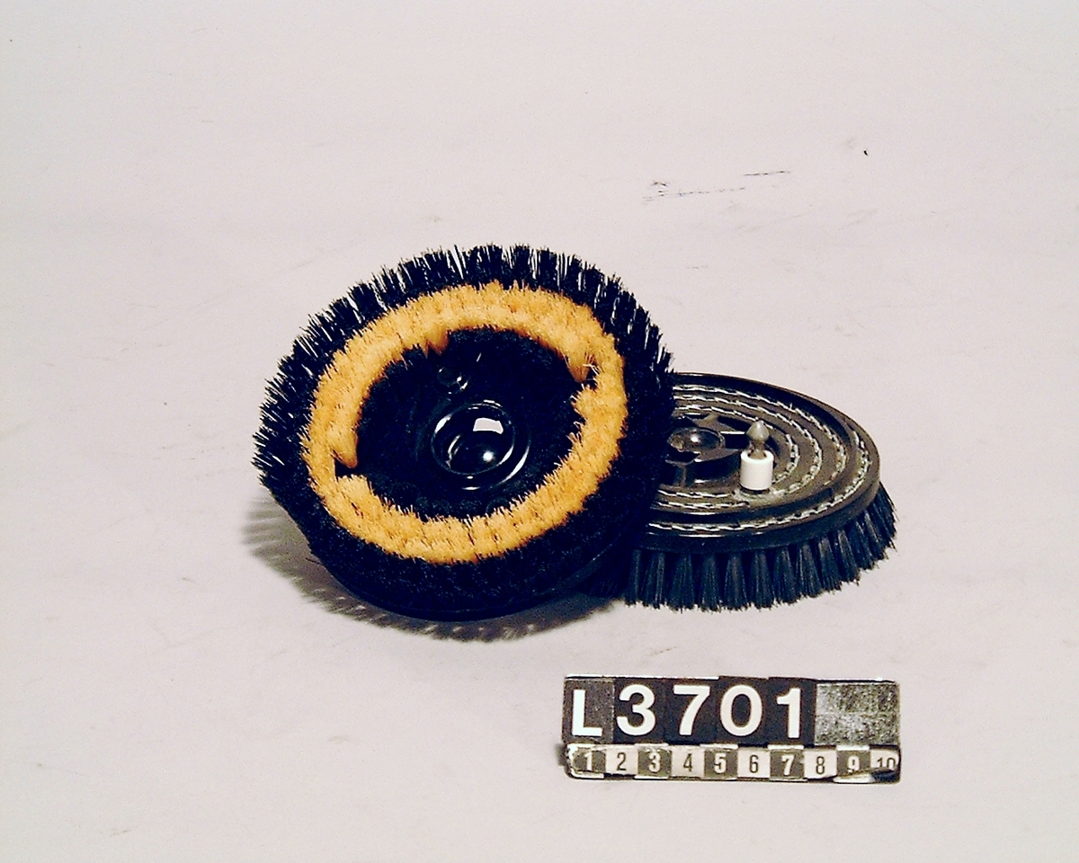 Två st. bonborstar till Electrolux golvbonare mod: B4, B5, B6, B9 & B21.