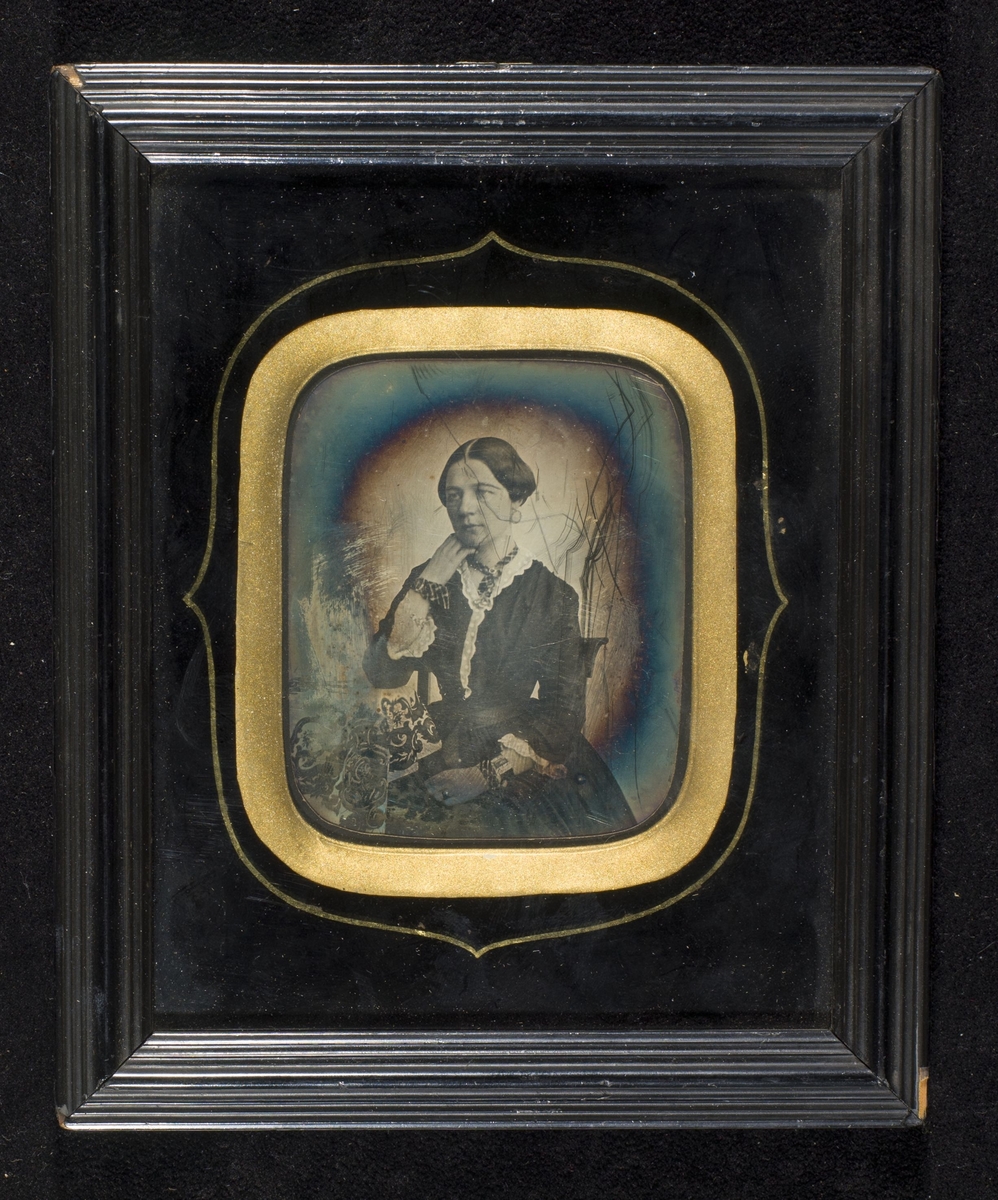 Daguerreotypi av Camilla Grieg f. Lous (1825-1901).