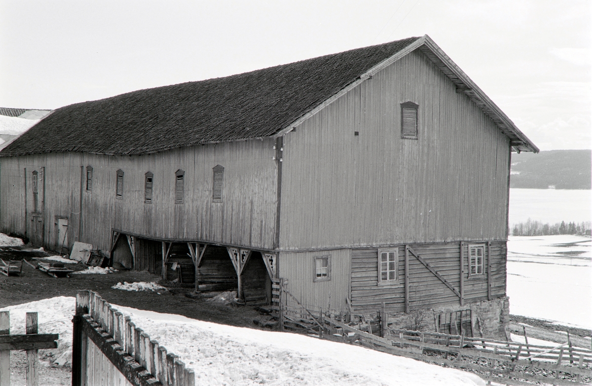 STOR-ILE, FURNES i Ringsaker, GNR. 257-1, LÅVEN. 