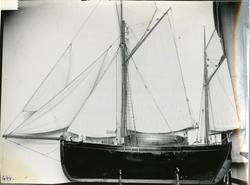 Modell av den første bank-skøyta 'Eggja' 1870-1880