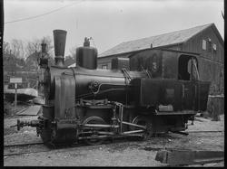 Bygget av Södertälje kanalverk. Ett lok (byggnadslok) tillve