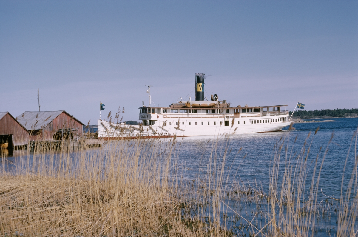 SS STORSKÄR vid Husarö brygga