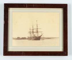 Ångkorvetten Freja till ankars