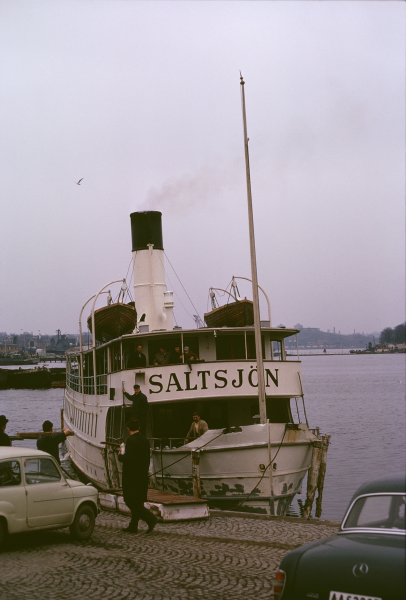 Saltsjön.