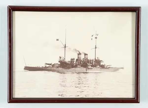 Pansarskepp till sjöss