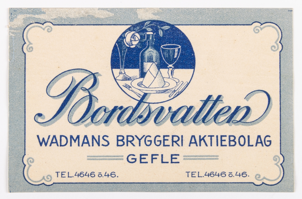 Etiketter. Rektangulära. Blågrått, blått, vitt. "Bordsvatten WADMANS BRYGGERI AKTIEBOLAG GEFLE".