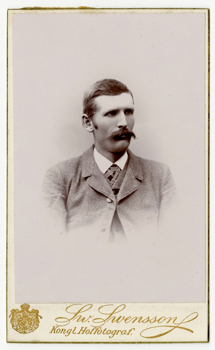 Porträtt av Adolf Johansson(?)