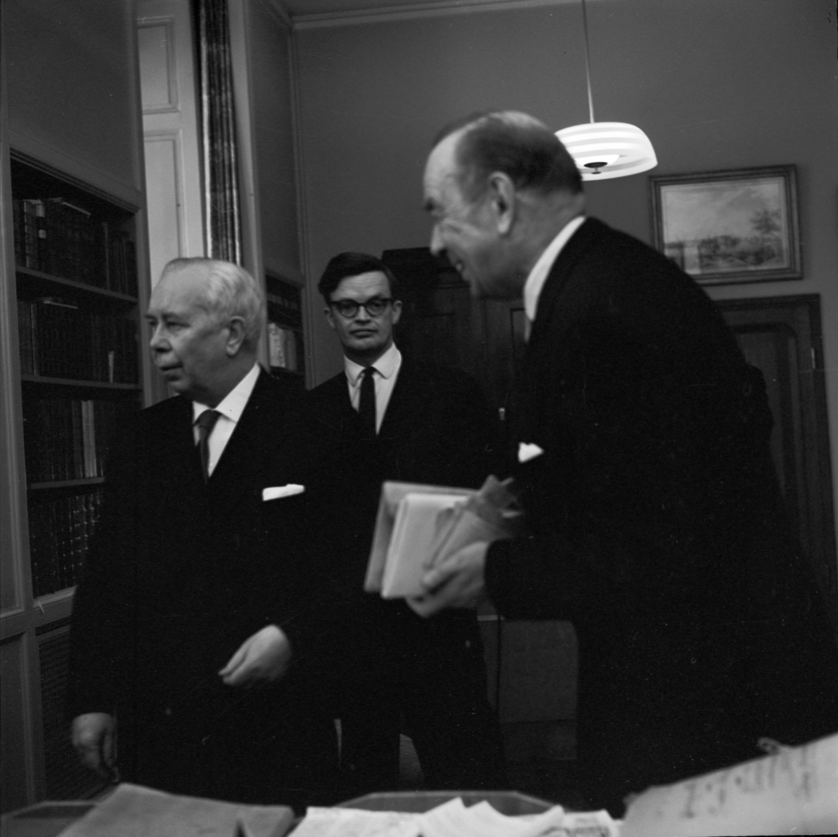 Manuskript och klipparkiv, gåvor från Ivar Lo-Johansson till Carolina Rediviva, Uppsala, februari 1963
