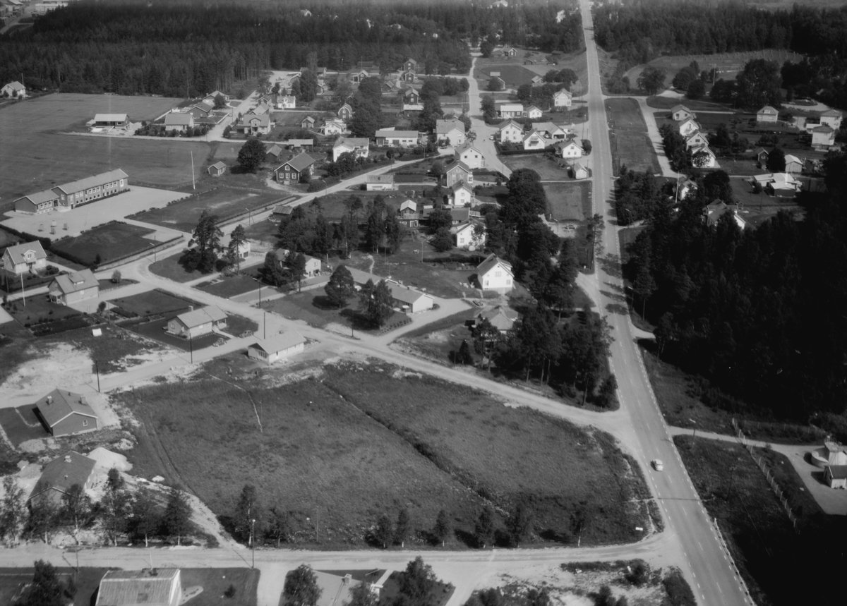 Flygfoto över Hok i Vaggeryds kommun, Jönköpings län. 1240/ 1966