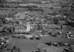 Flygfoto över Boda Kyrkby, Rättvik 1960.